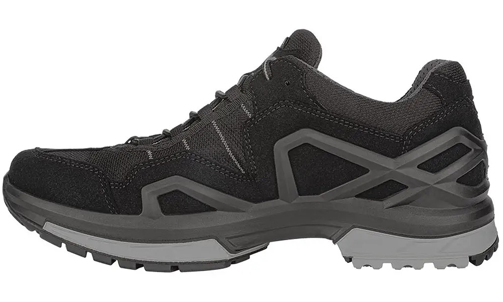 Фотография Кроссовки мужские LOWA Gorgon Gore-Tex black-anthracite размер 41.0 