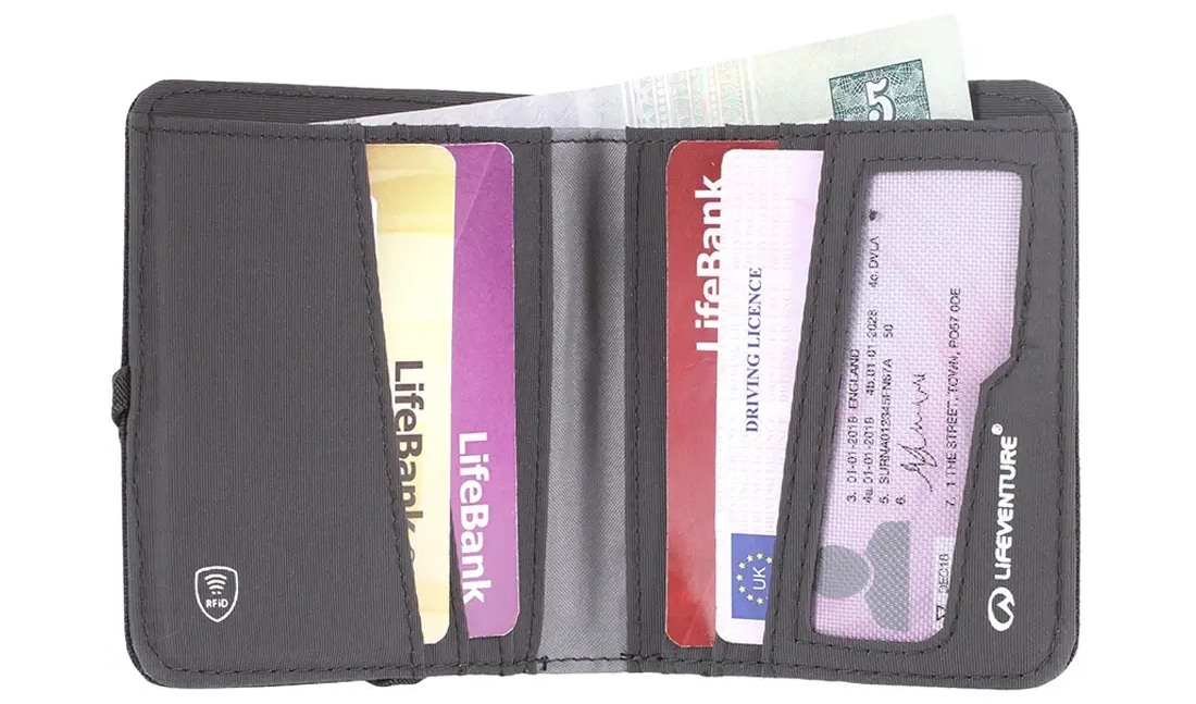 Фотография Кошелек Lifeventure Recycled RFID Compact Wallet grey 2