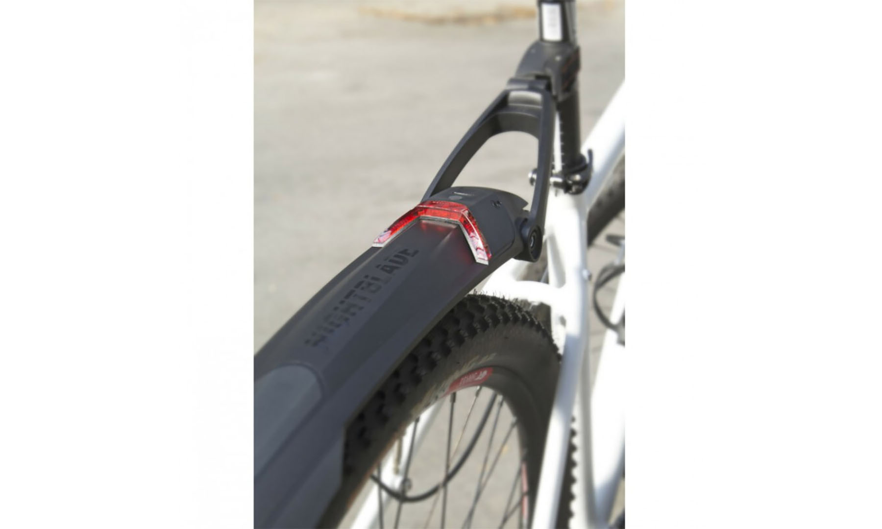 Заднее крыло SKS NIGHTBLADE FLASH 26"-27.5" 3