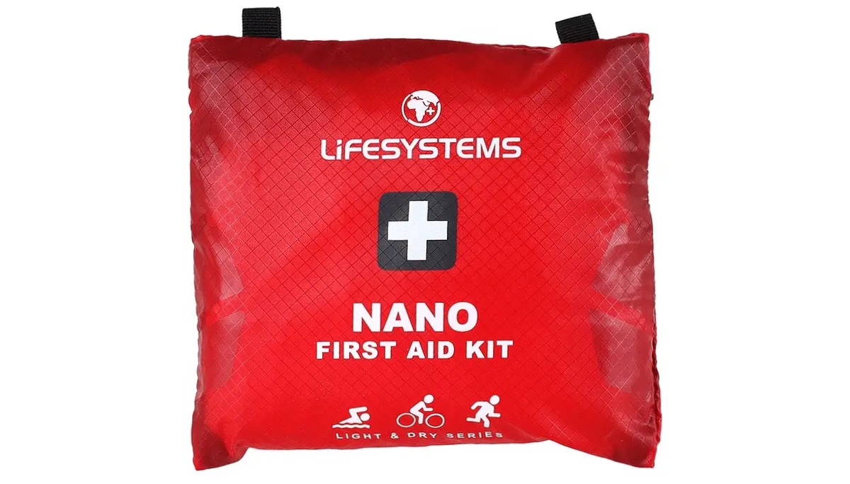 Аптечка Lifesystems Light&Dry Nano First Aid Kit 4
