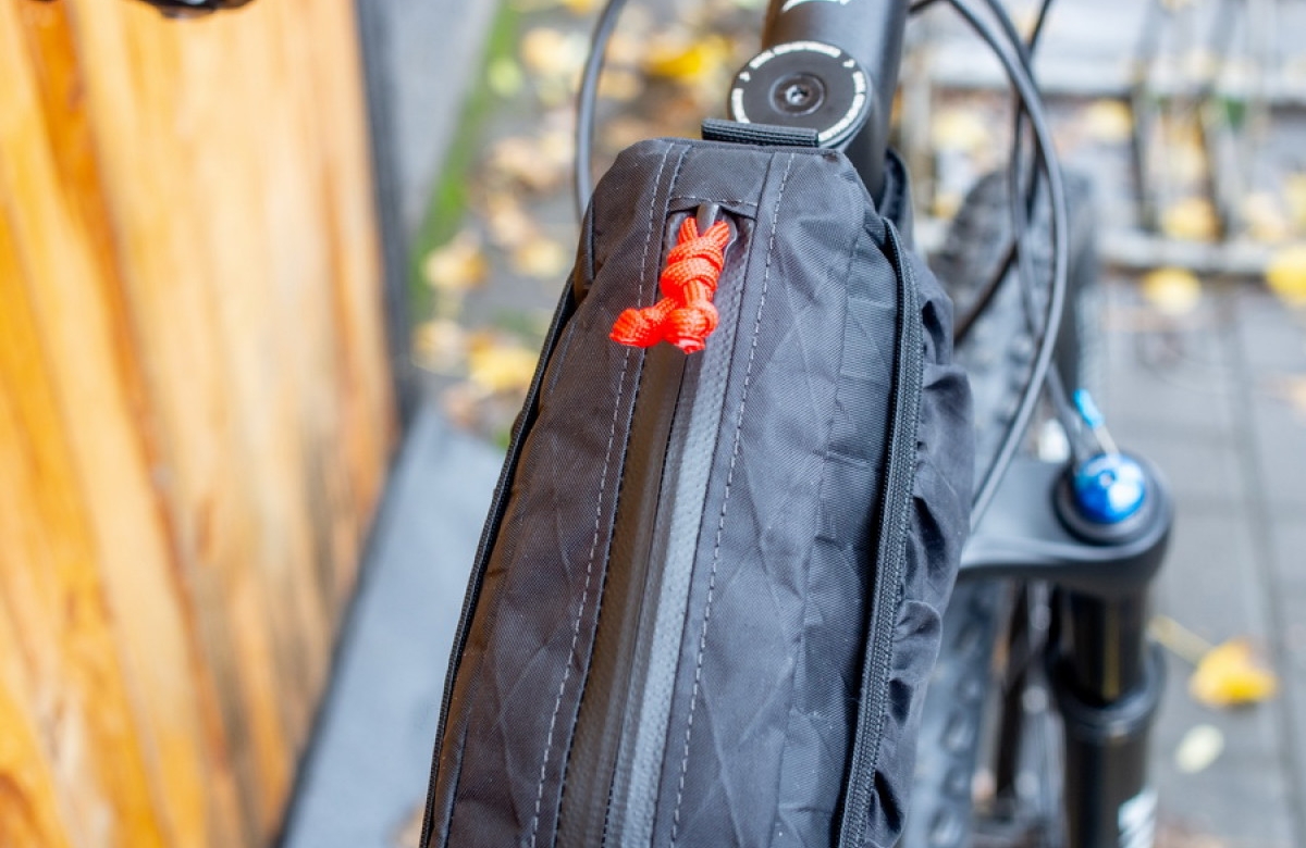 Сумка KasyBag Front X-Tank (бензобак) Salmon 18