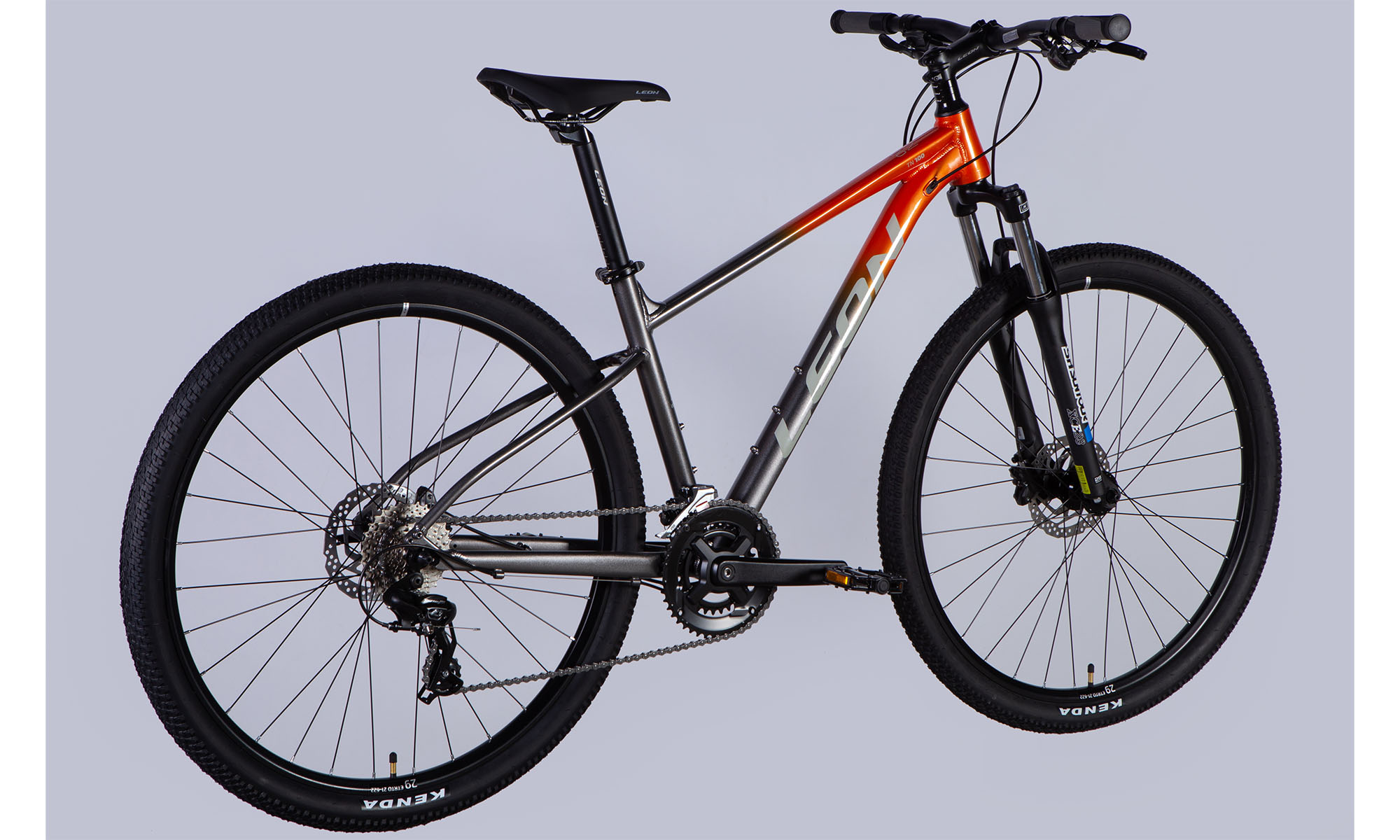 Велосипед Leon TN 100 HDD 29", размер M, рама 17", год 2025, оранжево-серебристый 4 Велосипед Leon TN 100 HDD 29", размер M, рама 17", год 2025, оранжево-серебристый 4