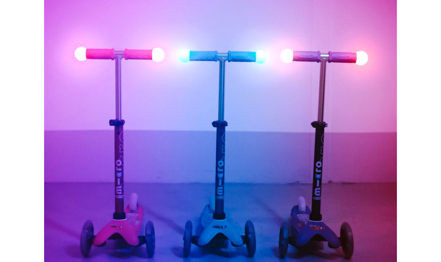 Самокат MICRO Mini Deluxe Magic – Розовый 4