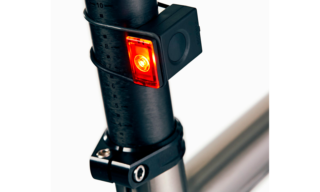 Фотографія Ліхтар велосипедний задній Bookman Block Light Rear black