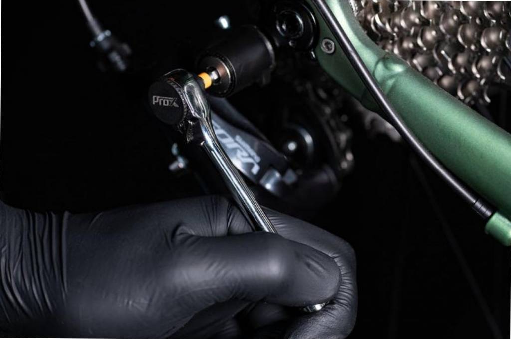 Ключ тріскачка ProX Premium Cygaro з бітами 2