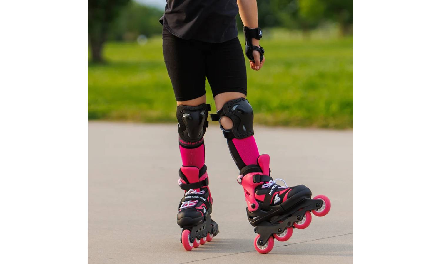 Ролики Rollerblade Microblade black-pink 33-36.5 8