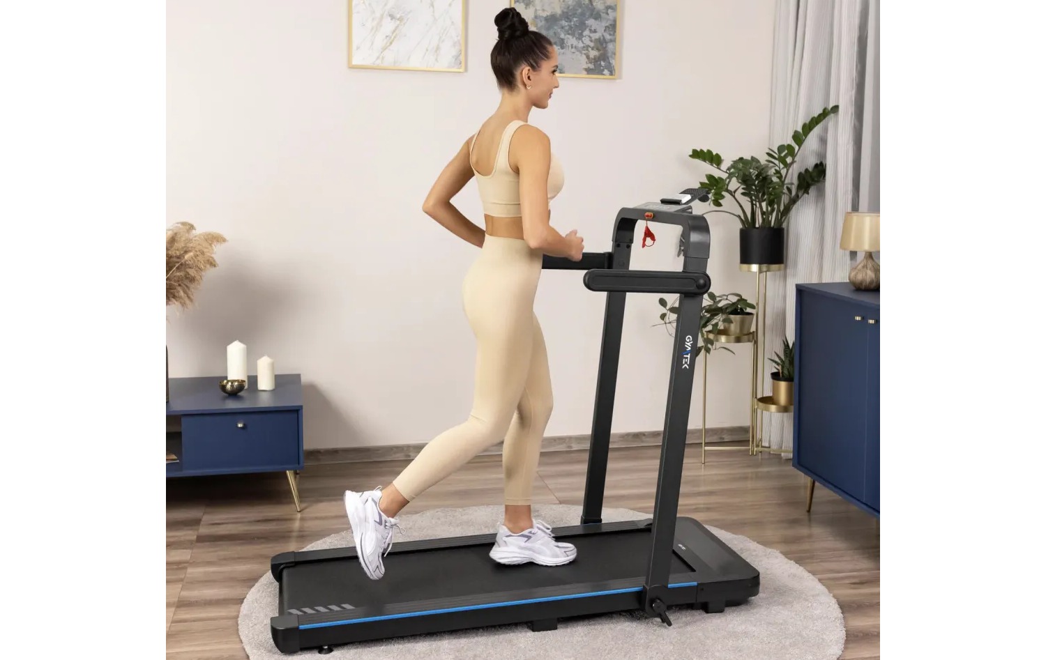 Фотографія Бігова доріжка Gymtek XT560 7
