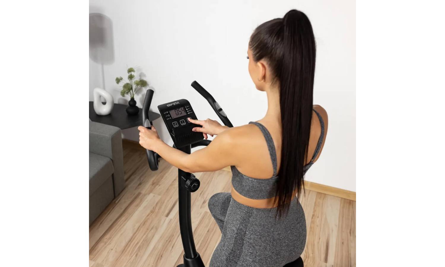 Велотренажер Gymtek XB1500 магнитный красный 16