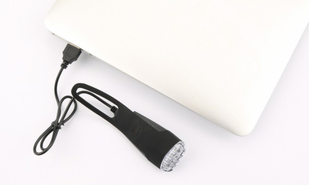 Фонарь-мигалка передняя BC-FL1530, 4 светодиода питание Li-on 220 мАч USB, черный 2 Фонарь-мигалка передняя BC-FL1530, 4 светодиода питание Li-on 220 мАч USB, черный 2