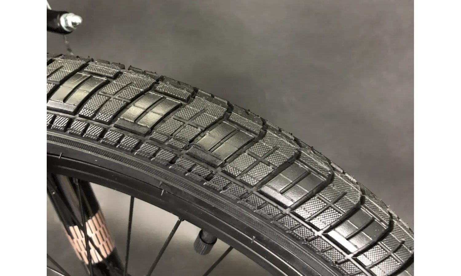 Велосипед Mongoose BMX Legion L10 20" рама 20,0" чорний 2 Велосипед Mongoose BMX Legion L10 20" рама 20,0" чорний 2