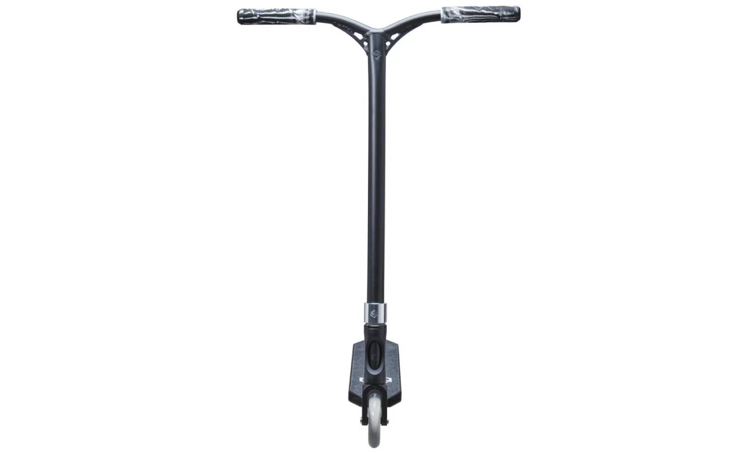 Трюковый самокат Striker Lux Pro - Silver Limited Edition 3 Трюковый самокат Striker Lux Pro - Silver Limited Edition 3