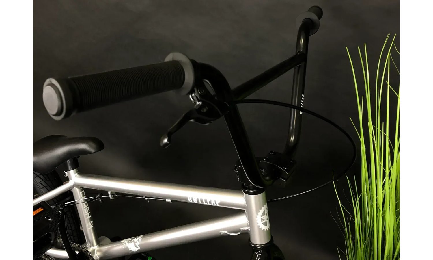 Велосипед Outleap BMX Clash 20" рама 20,00" срібний 6 Велосипед Outleap BMX Clash 20" рама 20,00" срібний 6