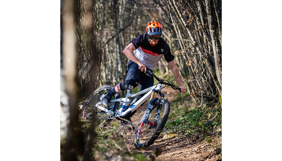 Велошлем Cairn Dust II winter neon розмір L 58-61 см 6 Велошлем Cairn Dust II winter neon розмір L 58-61 см 6