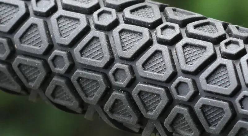 Грипсы ODI Vanquish v2.1 Lock-On MTB Closed End Graphite 11