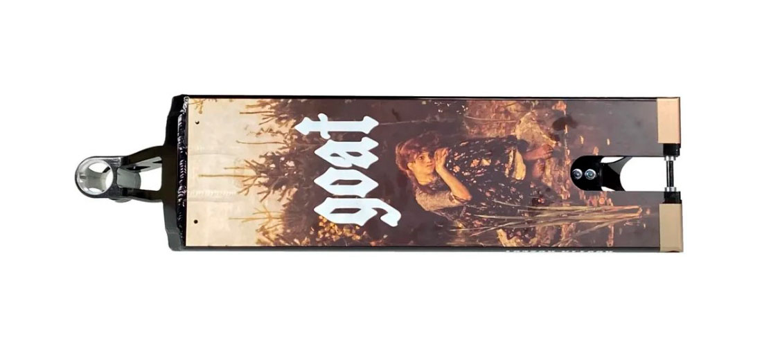 Дека AO Scooters Goat Kozlov Signature 5,8” x 22 - Black 4