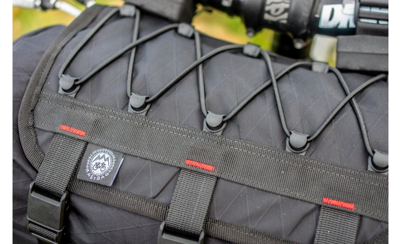 Нарульная сумка KasyBag Handlebar X-Roll MTB L Black-Black 14 Нарульная сумка KasyBag Handlebar X-Roll MTB L Black-Black 14