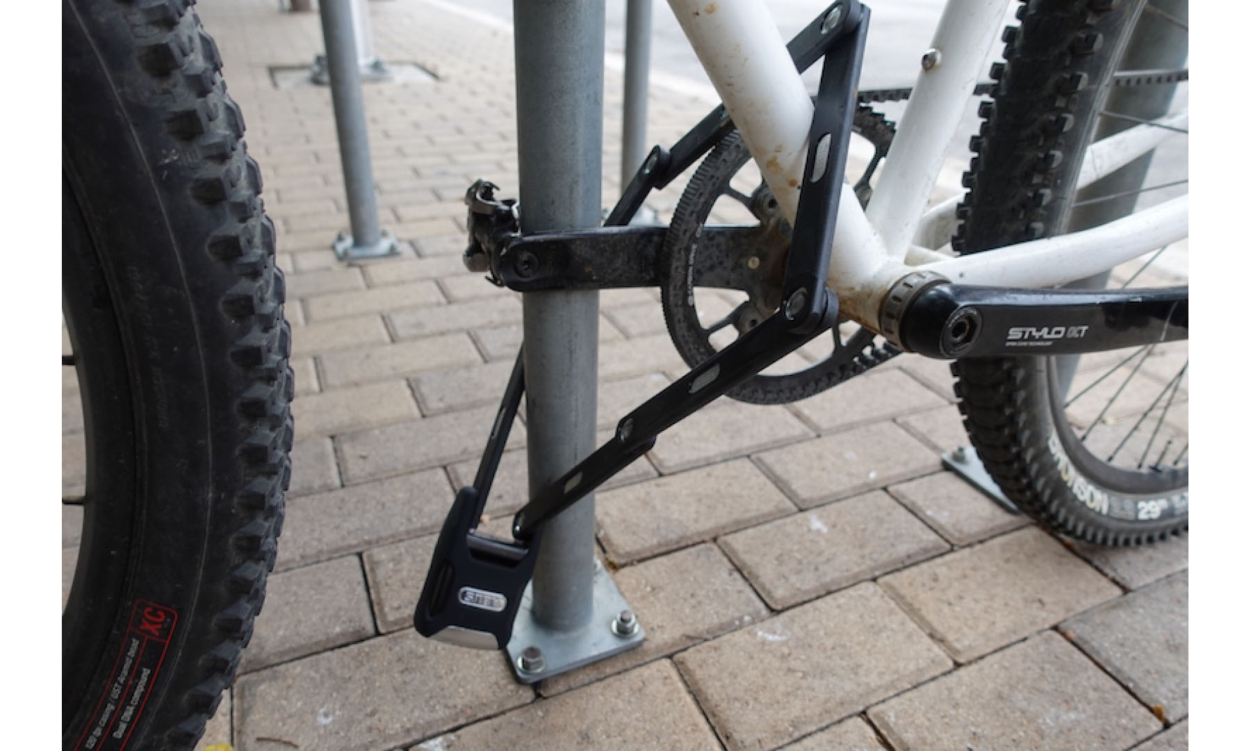 Замок сегментний ABUS 6000KA/90 Bordo Alarm чорний + кріплення SH 4