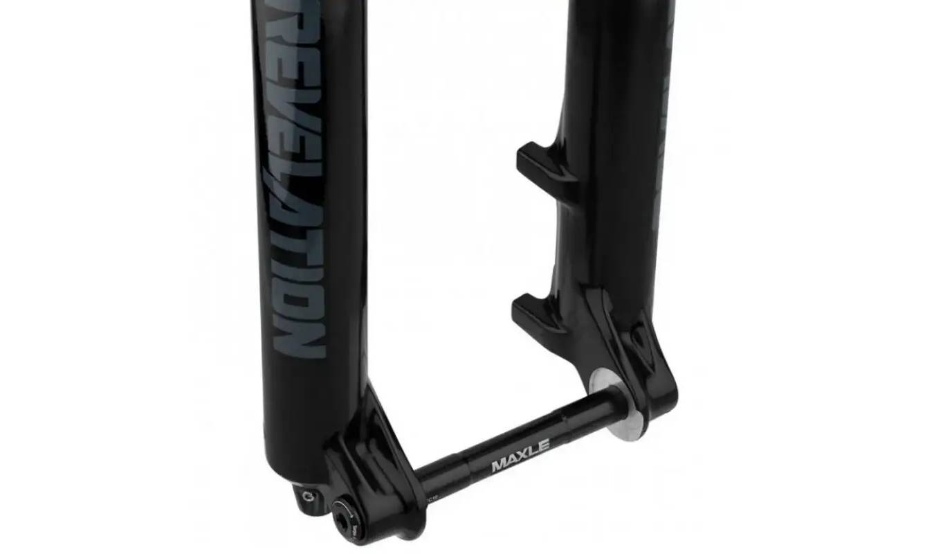 Вилка RockShox Revelation RC - Crown 27.5" Boost™ 15x110 130mm Black Alum Str Tpr 46offset DebonAir (includes Fender,2 Btm Tokens, Star nut & Maxle St 7