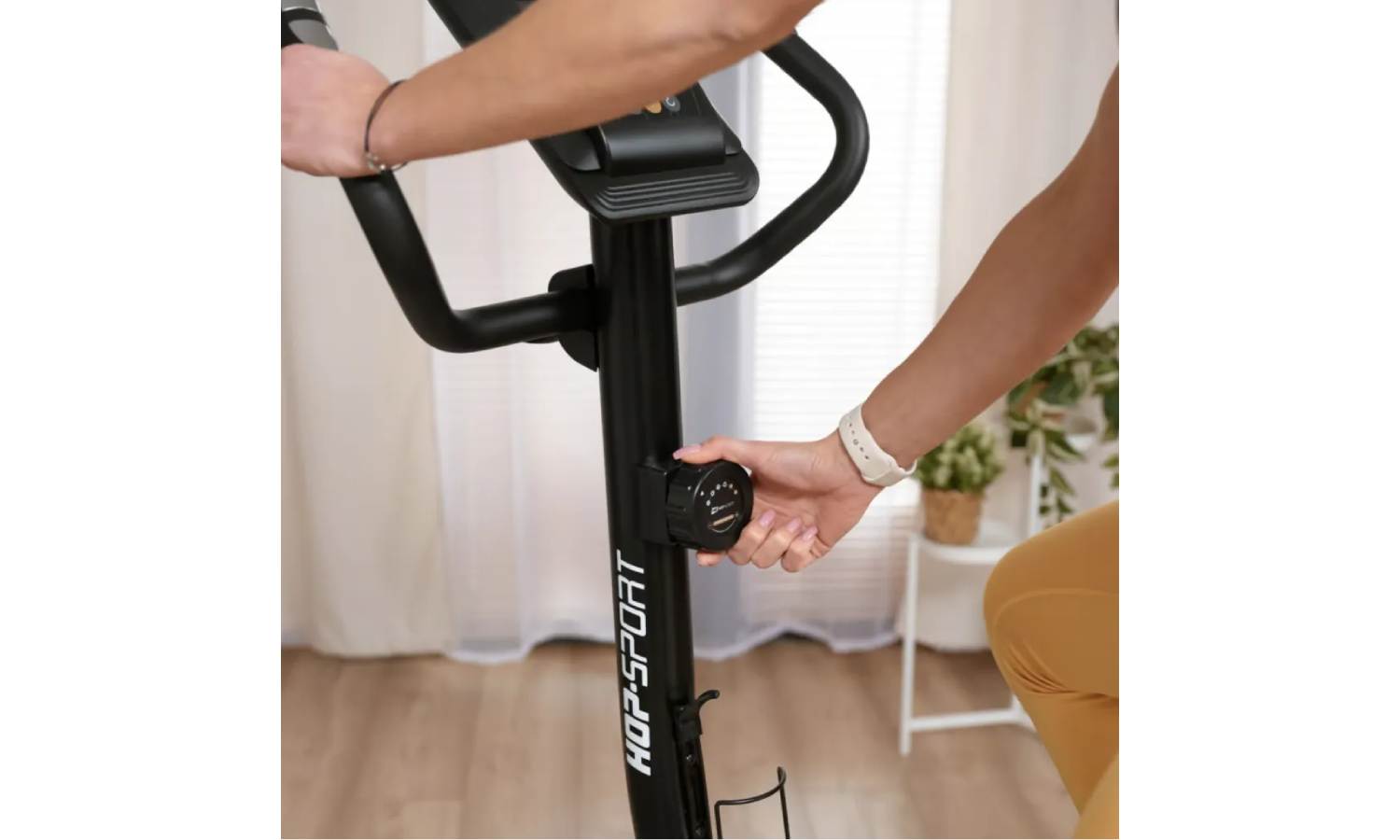 Велотренажер Hop-Sport HS-4000H Grant чорно-золотистий 8