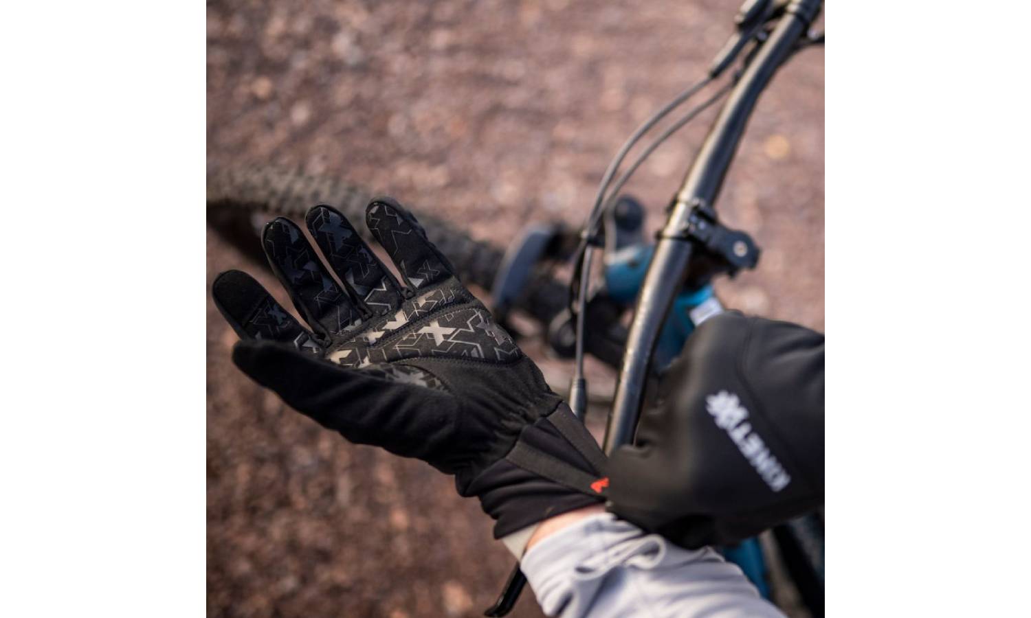 Велоперчатки KinetiXx Logan unisex black розмір М 8,5 3