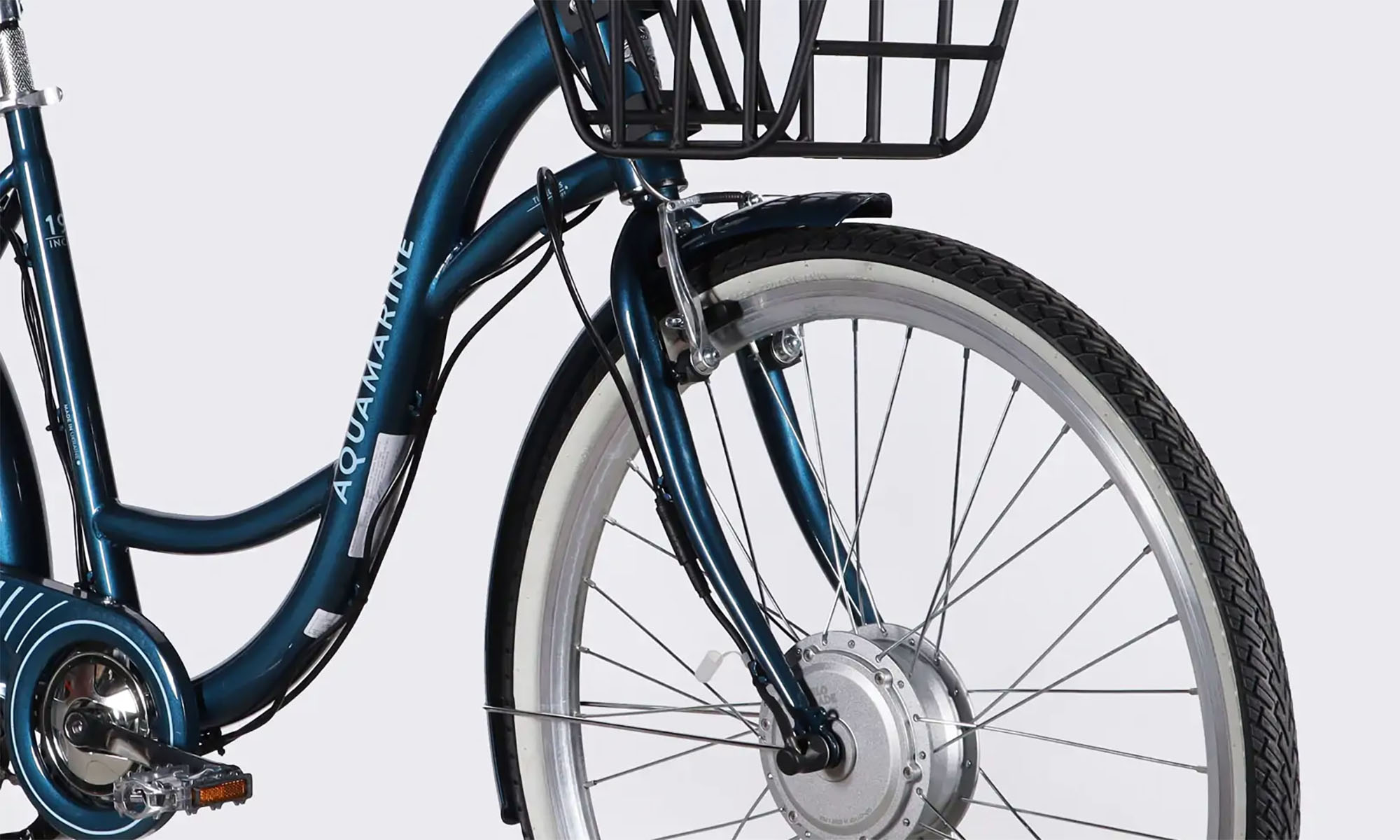 Велосипед с электроприводом Dorozhnik eAQUAMARINE BH 28", размер L, рама-19", 36B, 13А*ч, 500Вт, год 2026, темно-синий с корзиной 3