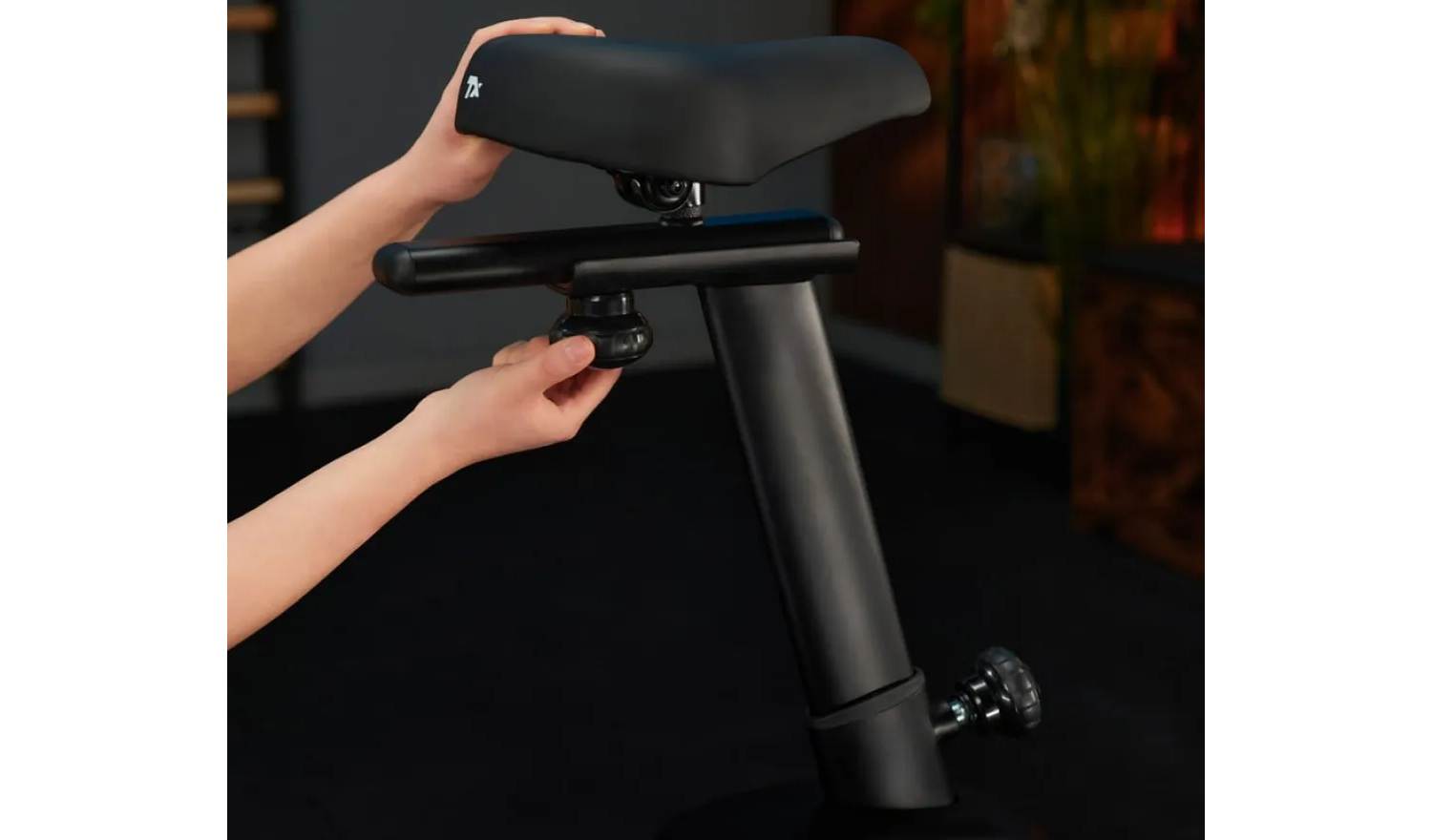 Велотренажер Trex Sport TX-750EB SABER электромагнитный черный 14