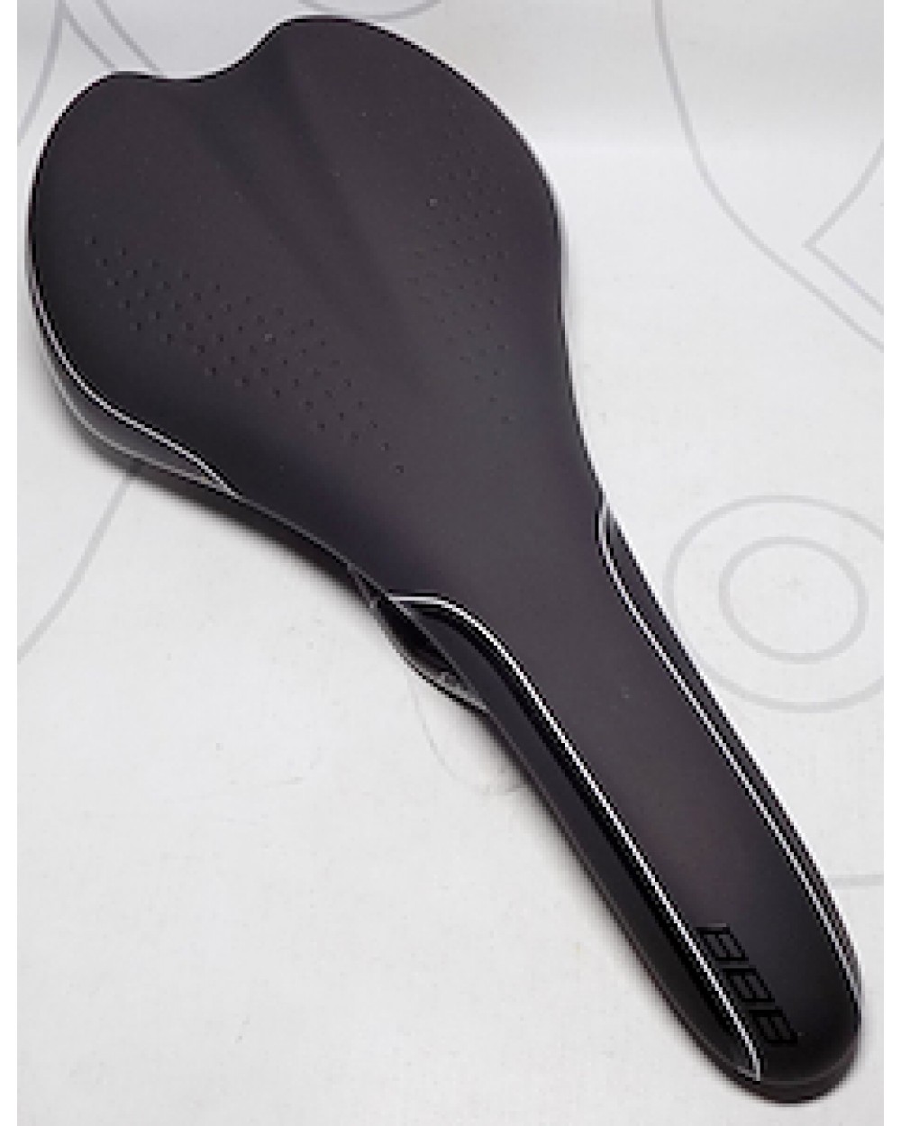 Седло BBB Feather BSD-66 черный 2