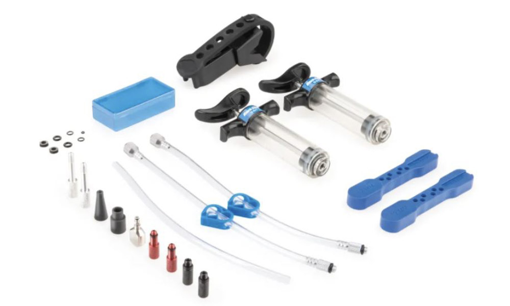 Инструмент Park Tool BKD-1 для прокачки гидравлических тормозных систем на DOTе 2 Инструмент Park Tool BKD-1 для прокачки гидравлических тормозных систем на DOTе 2
