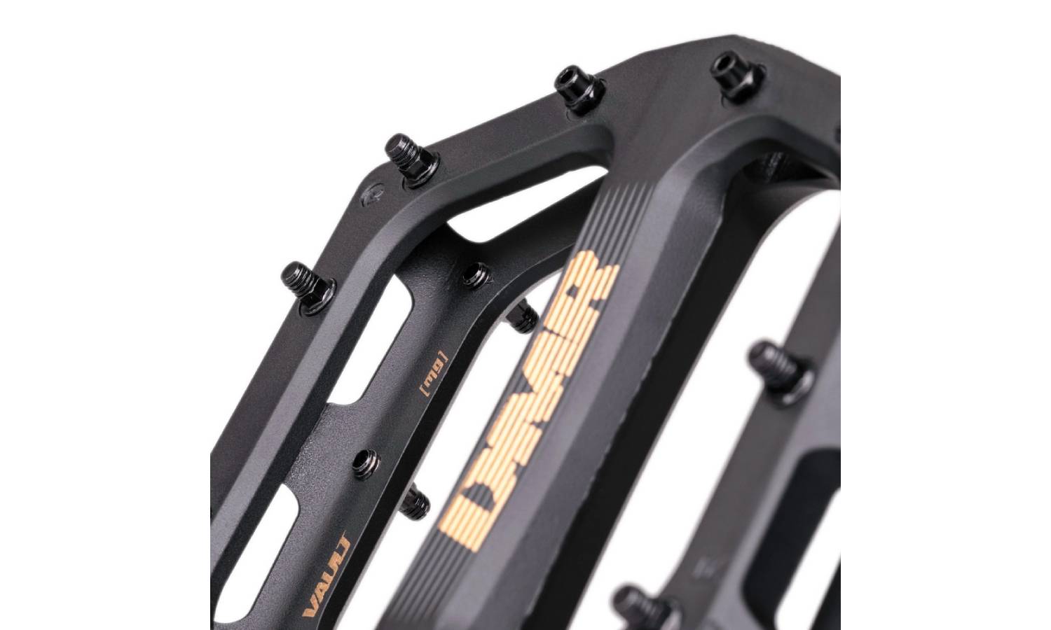 Педалі DMR Vault Magnesium SL Cast BLack 5 Педалі DMR Vault Magnesium SL Cast BLack 5