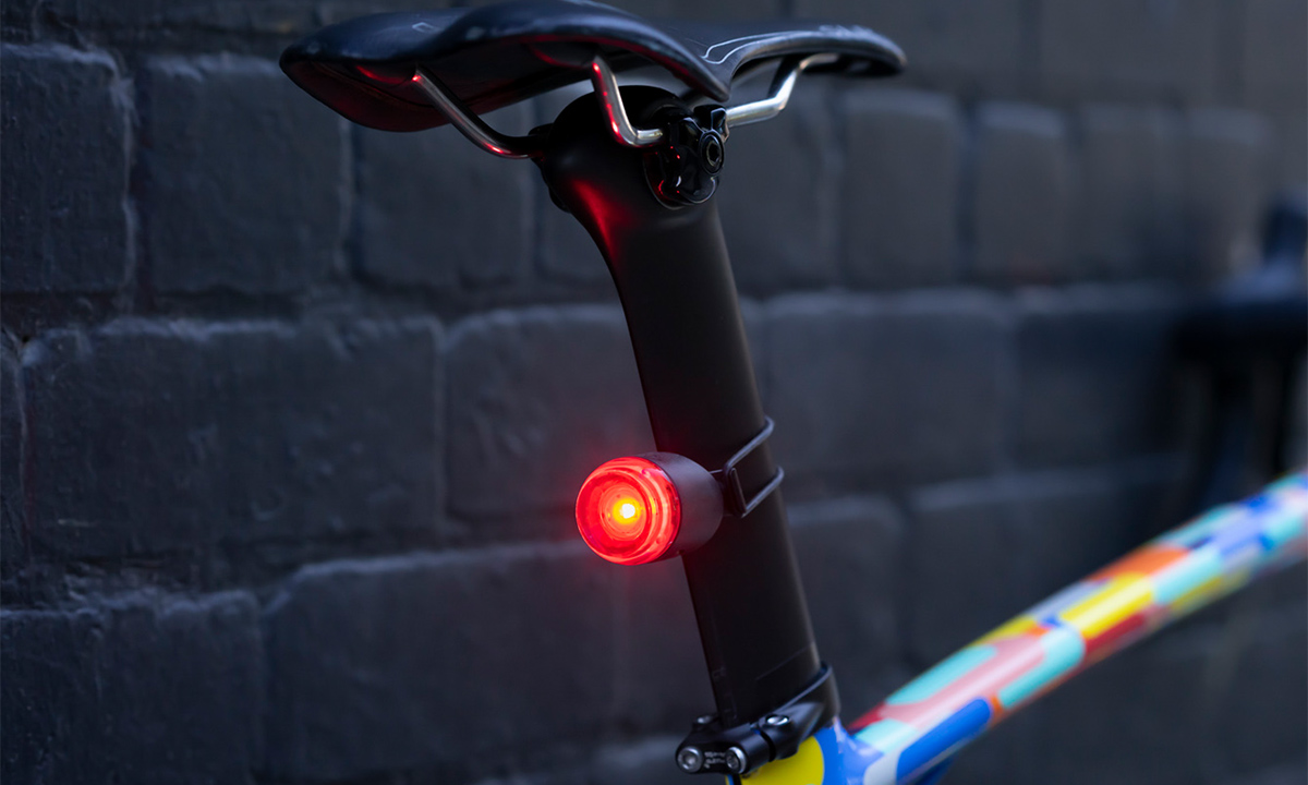 Фотография Мигалка задняя Knog Plug Rear 10 Lumens 4