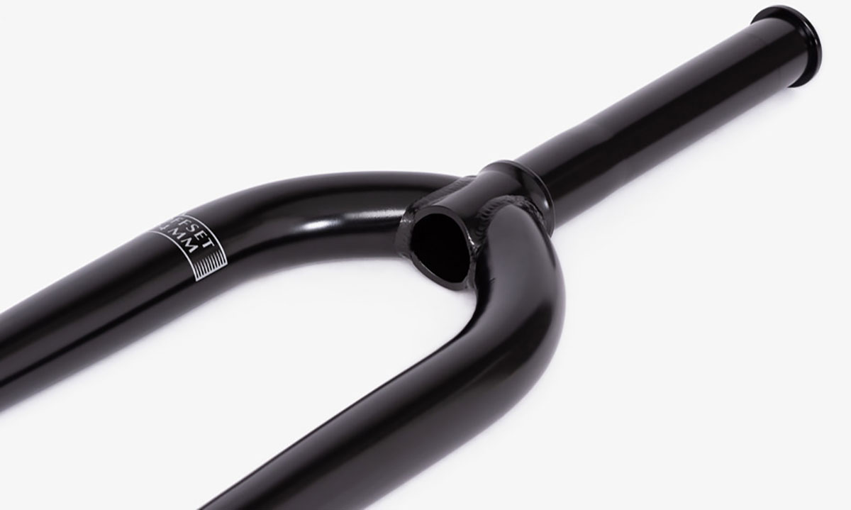 Вилка WeThePeople BATTLESHIP 24mm brakeless 1 1/8" 20" 10mm чорна 4