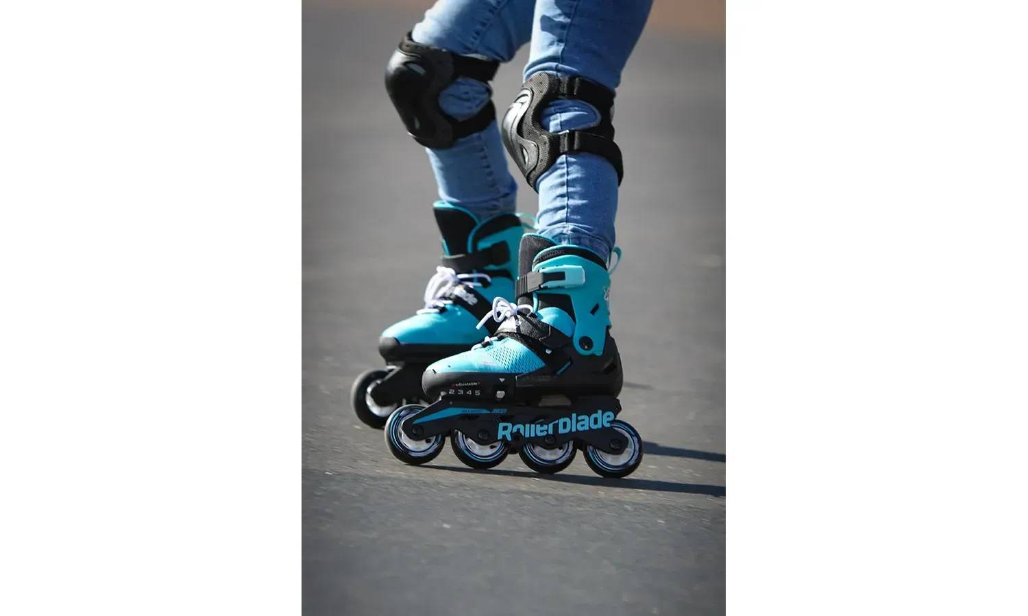 Фотография Ролики Rollerblade Microblade 2024 aqua-black 33-36.5 3