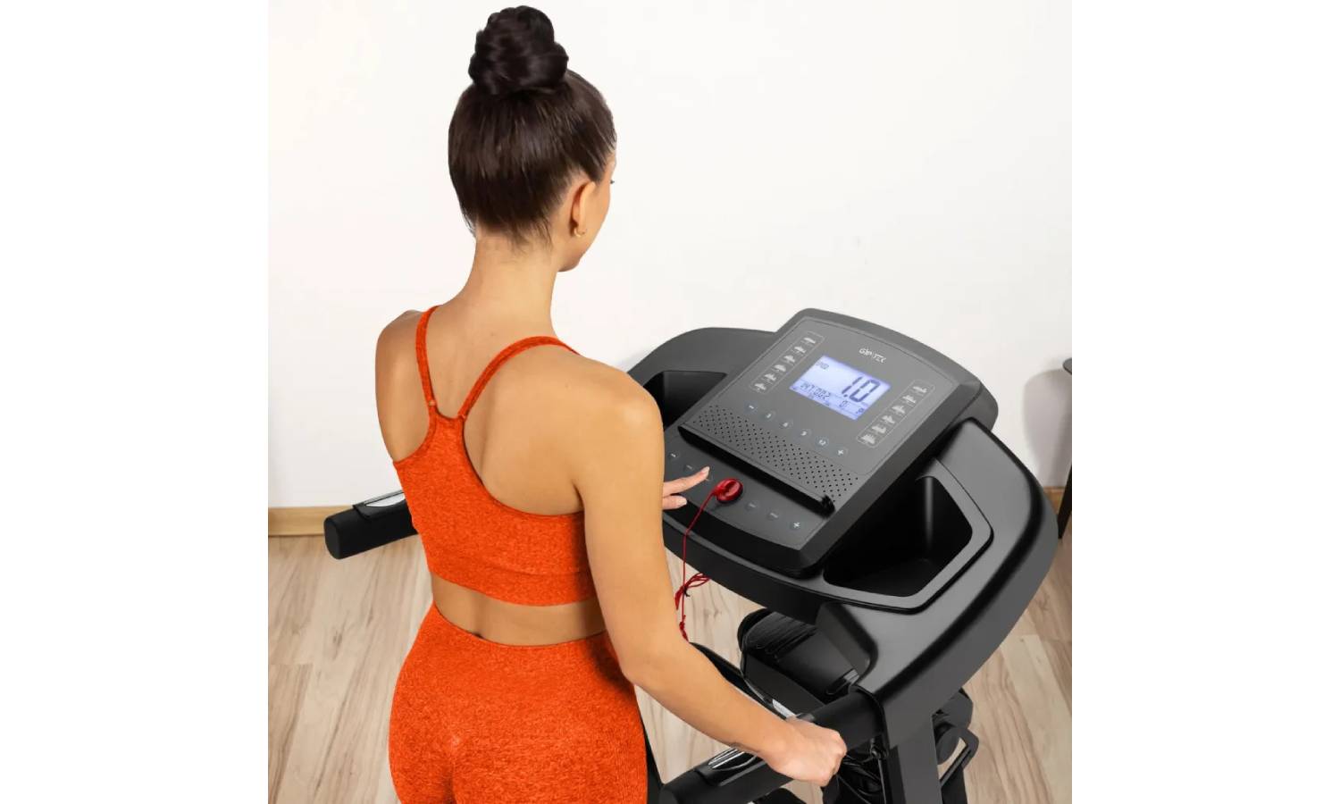 Беговая дорожка Gymtek XTM500 с массажером 16