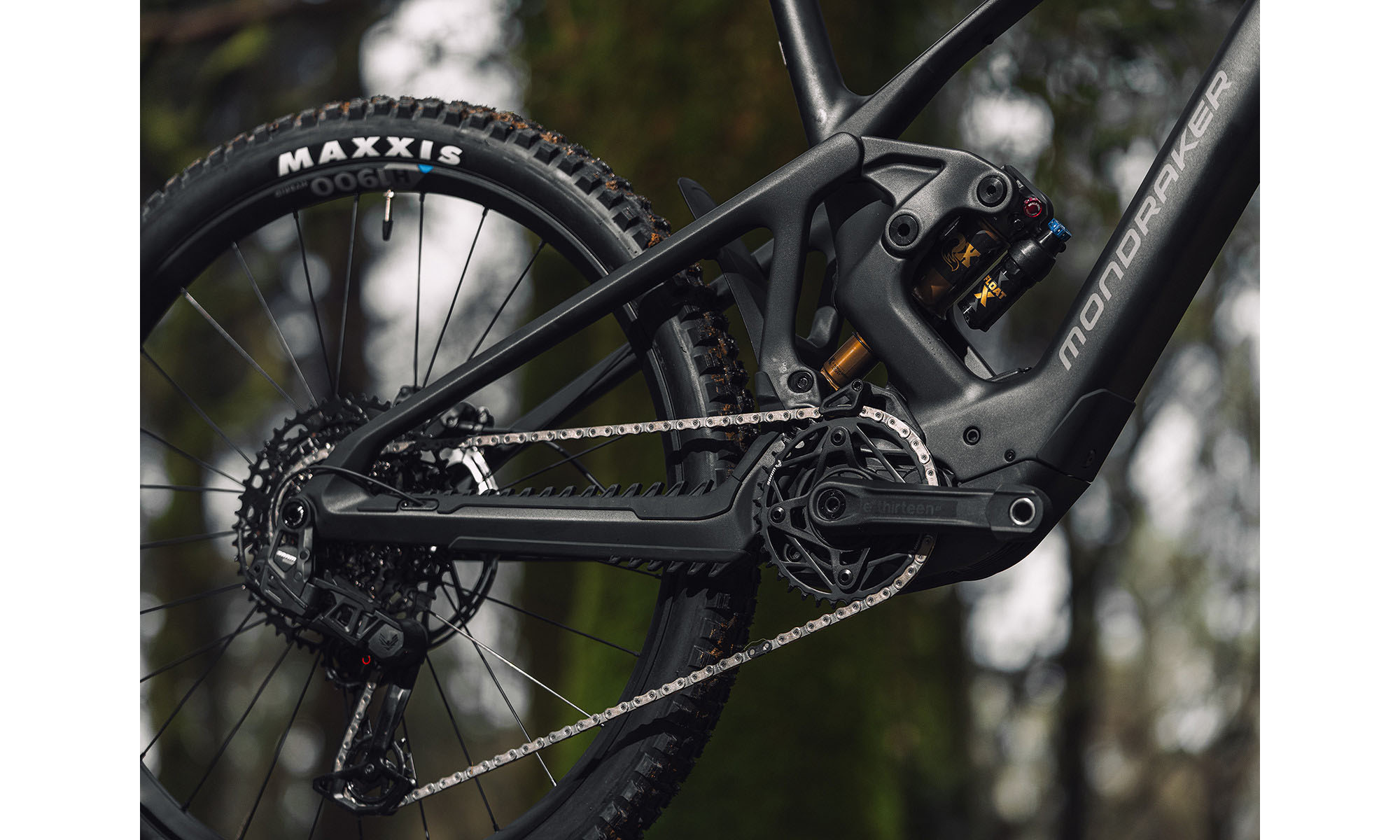 Электровелосипед MONDRAKER ZENDIT RR, Carbon, Mullet 29/27.5'', размер L, рама 46, DJI Avinox M2S 800Wh, год 2026, Серый 2 Электровелосипед MONDRAKER ZENDIT RR, Carbon, Mullet 29/27.5'', размер L, рама 46, DJI Avinox M2S 800Wh, год 2026, Серый 2