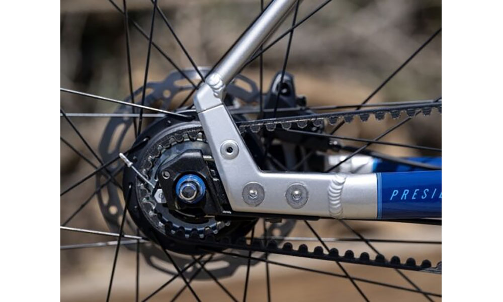 Велосипед 28" Marin Presidio 3 розмір рами M 2024 Gloss Navy/Dark Silver/Silver Cyan 4