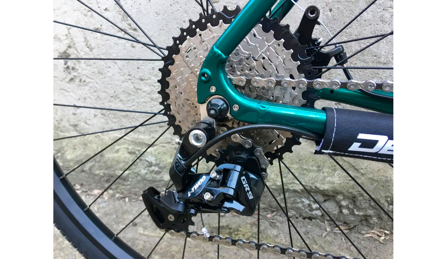 Велосипед DeMARCHE Gravel Point 1х11 28" размер L 2022 Зеленый глянец 6 Велосипед DeMARCHE Gravel Point 1х11 28" размер L 2022 Зеленый глянец 6