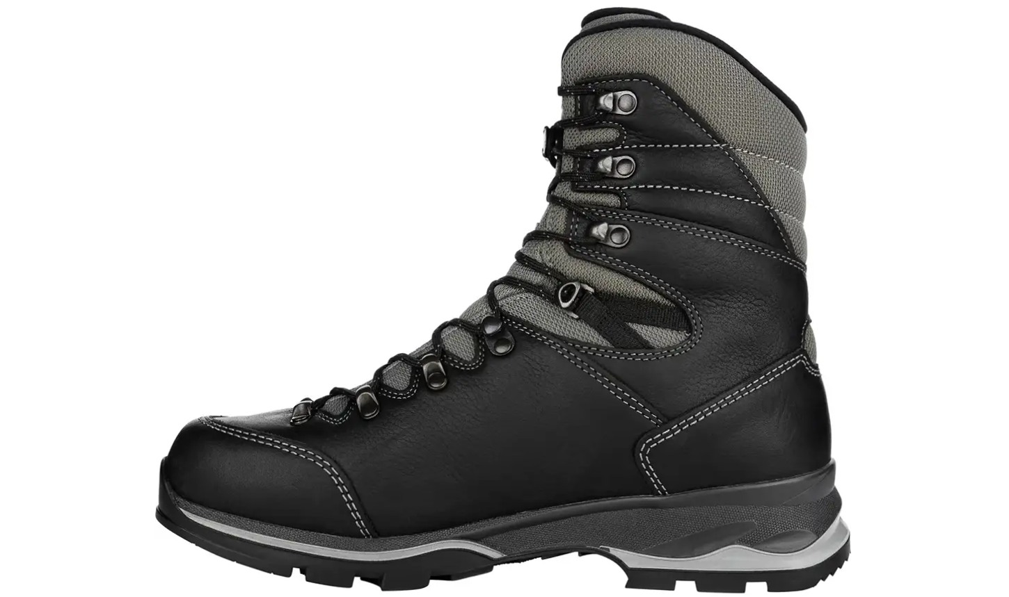 Черевики LOWA Yukon Ice II GTX black розмір 43.5 5 Черевики LOWA Yukon Ice II GTX black розмір 43.5 5