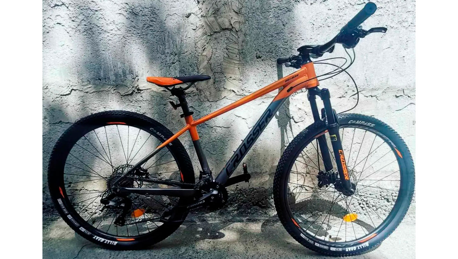 Фотографія Велосипед Crosser Flow MT036 2x9 29" розмір М рама 17 2022 Сіро-жовтогарячий