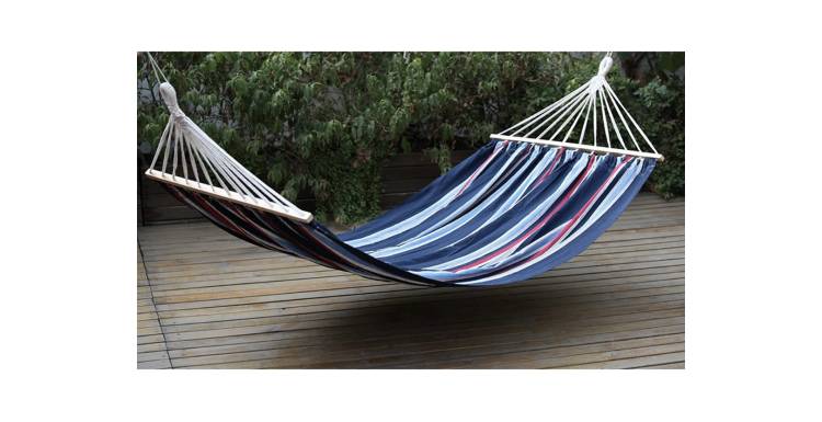 Гамак гавайский Jumi Garden тканевий с планкой сине-красный 3 Гамак гавайский Jumi Garden тканевий с планкой сине-красный 3