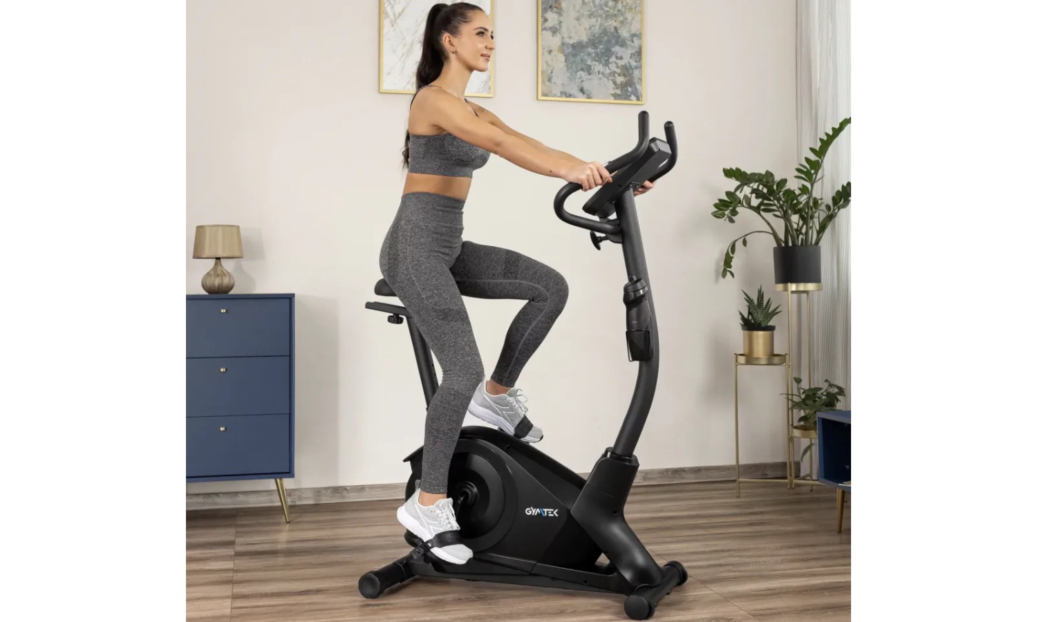 Велотренажер Gymtek XB3000 електромагнітний чорний 9