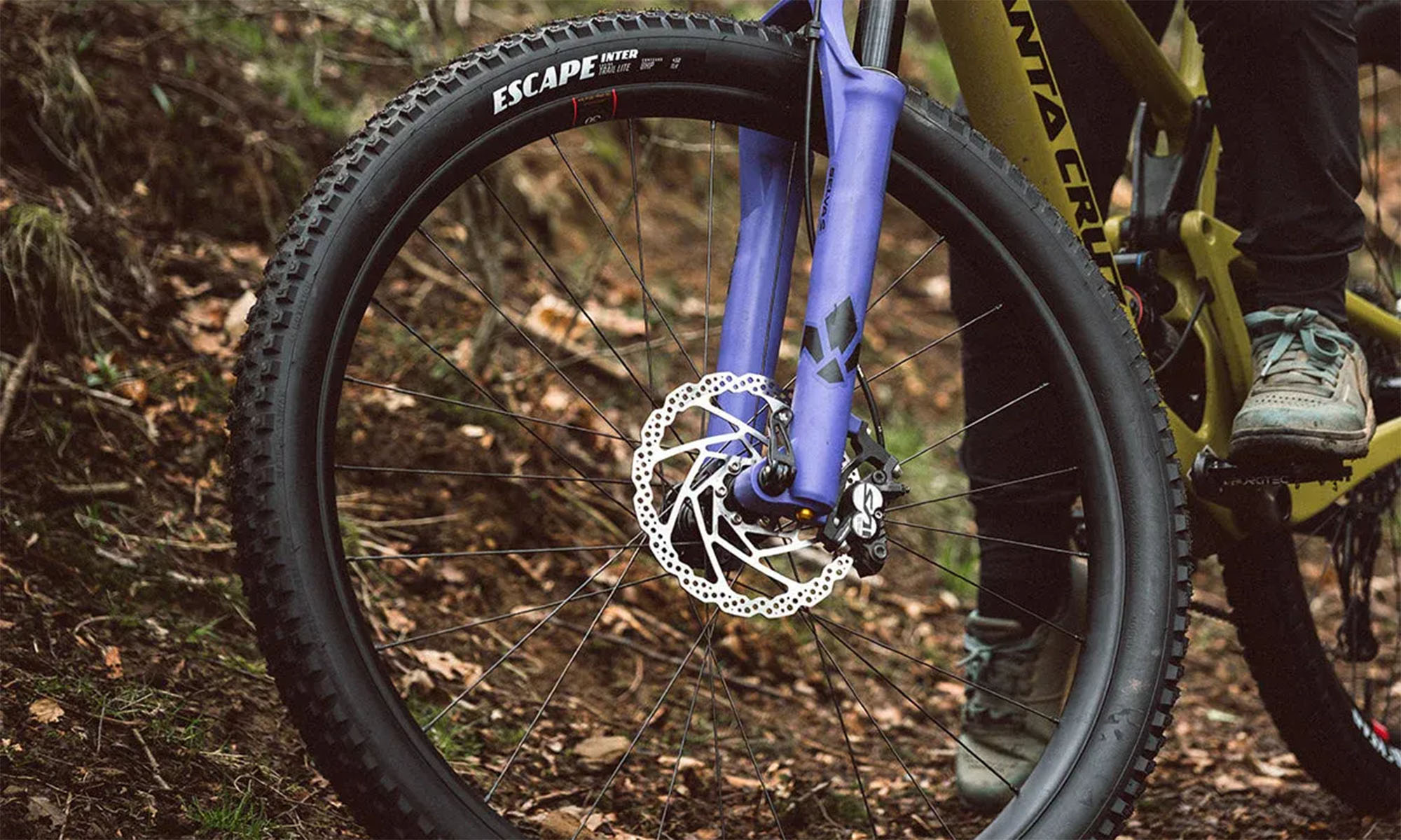 Покрышка GoodYear Escape Inter Trail Lite 29x2.40" (61-622), Dynamic:Grip2, Folding, Black 2 Покрышка GoodYear Escape Inter Trail Lite 29x2.40" (61-622), Dynamic:Grip2, Folding, Black 2