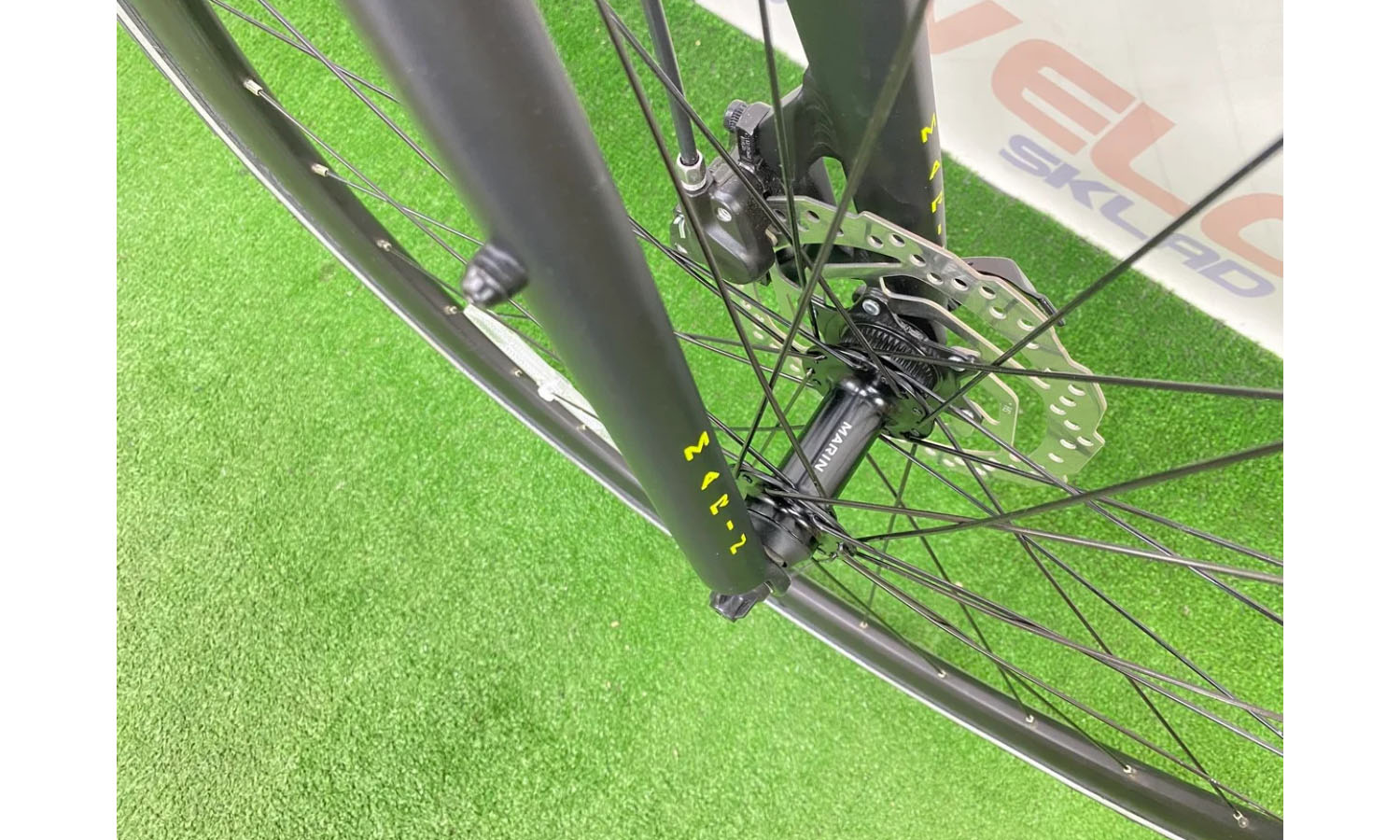 Велосипед 28" Marin Presidio 3 розмір рами L 2024 Gloss Navy/Dark Silver/Silver Cyan 7