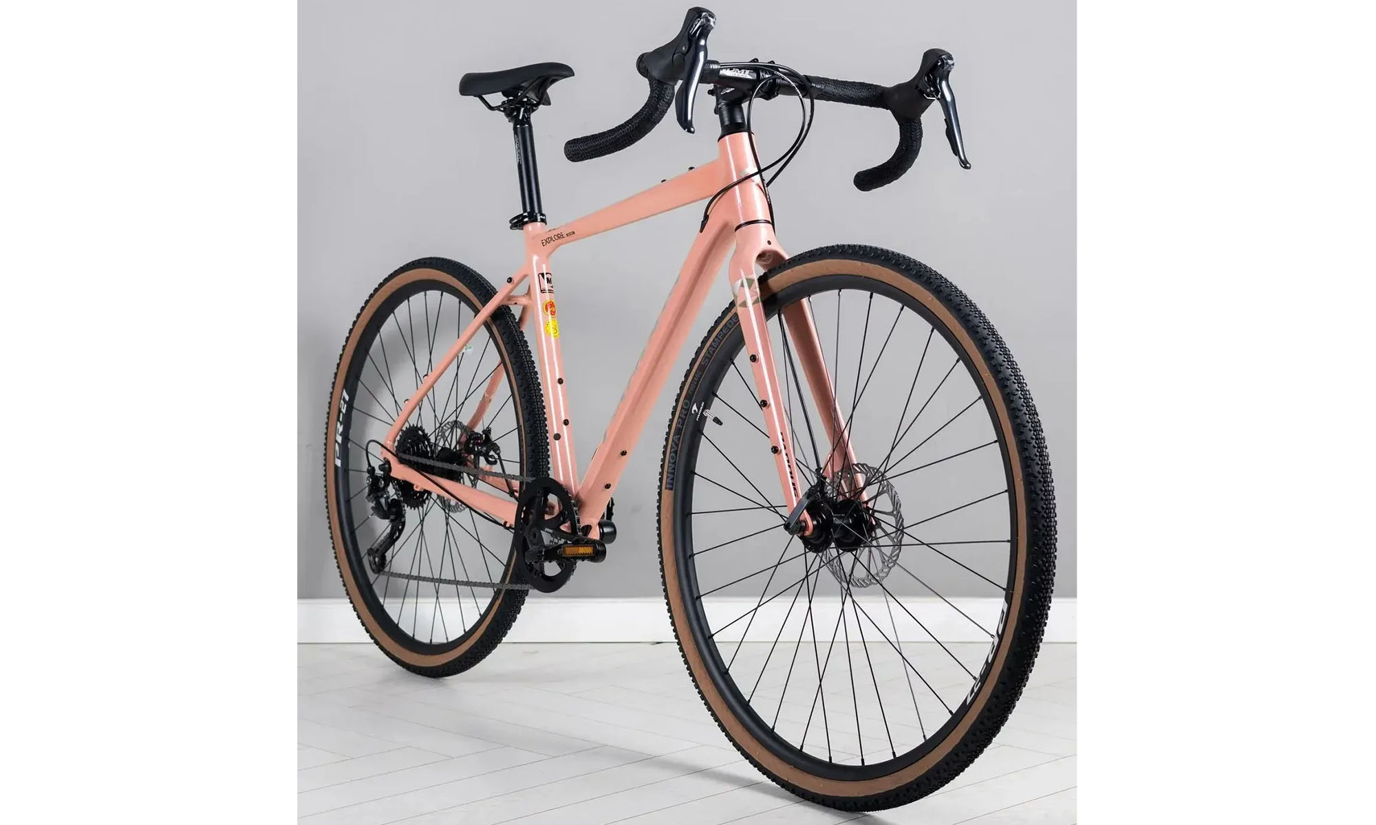 Велосипед PARDUS Gravel Explore Sport 28", размер M, год 2023, серый / красный- PDGES53GR 4 Велосипед PARDUS Gravel Explore Sport 28", размер M, год 2023, серый / красный- PDGES53GR 4