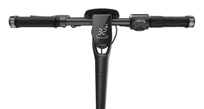 Электросамокат NIU KQi Air X Full Carbon UltraLight 9,5", 350(700)W, 9,4Ah, App, черно-желтый 3