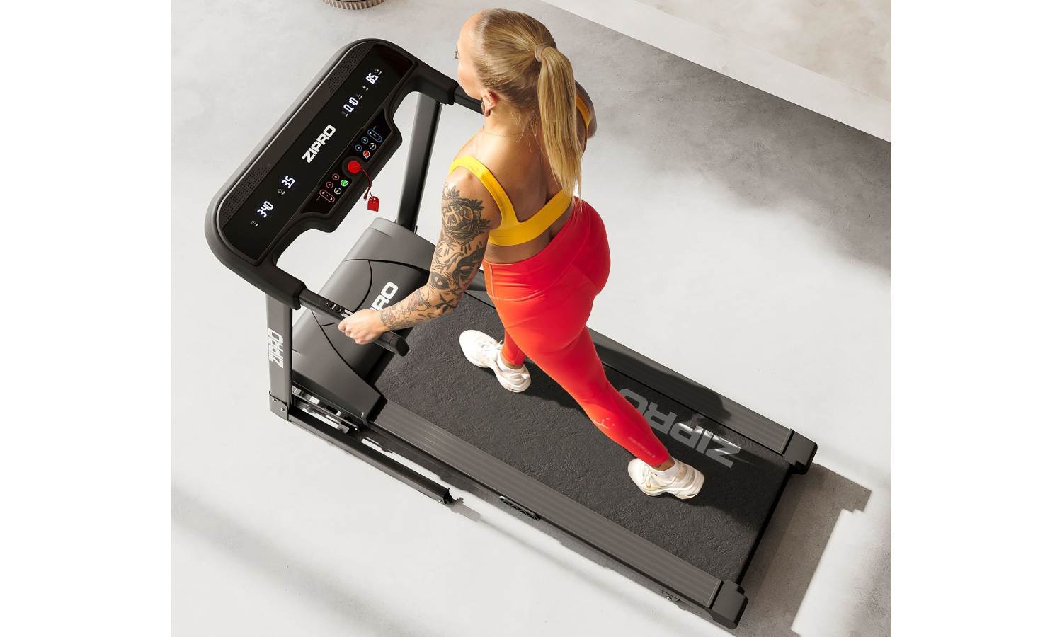 Беговая дорожка Zipro Pulse 5 Беговая дорожка Zipro Pulse 5