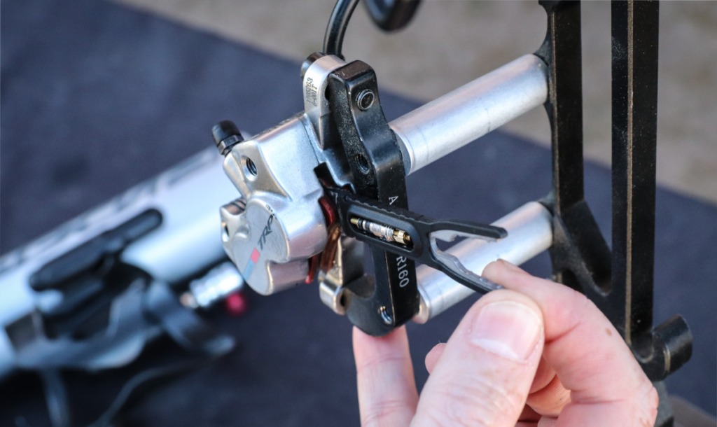 Инструмент для снятия сердечников Ryder Nut Cracker Mini Tool черный 3