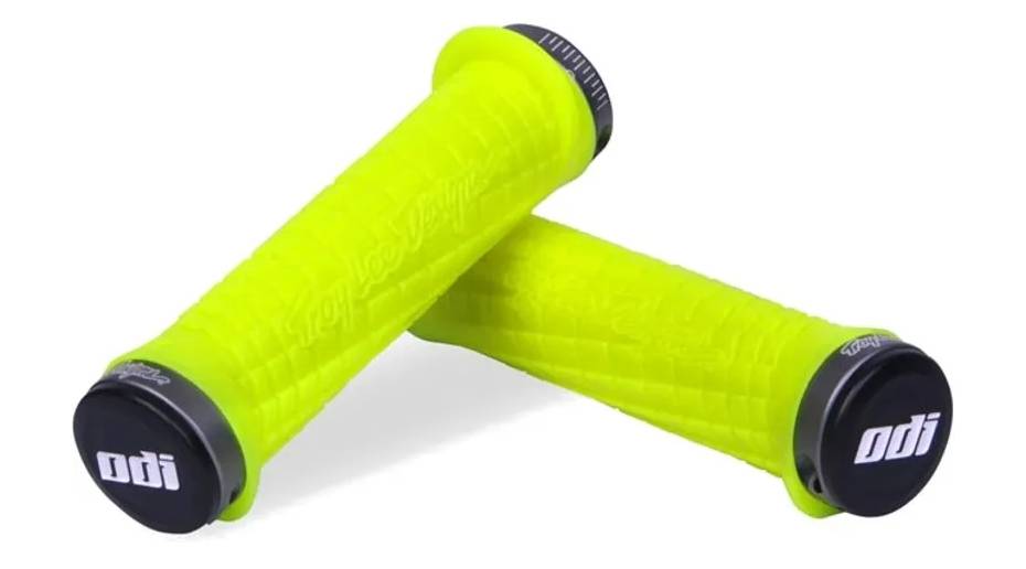 Гріпси ODI Troy Lee Designs Signature MTB Lock-On Bonus Pack жовті з графітовими замками Гріпси ODI Troy Lee Designs Signature MTB Lock-On Bonus Pack жовті з графітовими замками
