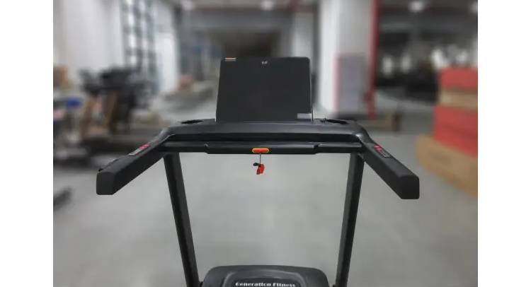 Беговая дорожка Generation Fitness Caravel iConsole 9 Беговая дорожка Generation Fitness Caravel iConsole 9