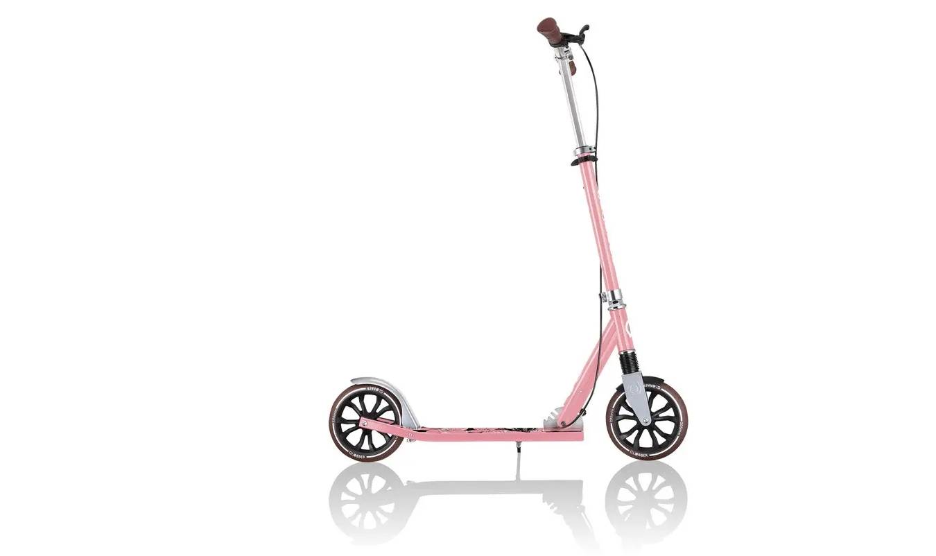 Самокат GLOBBER NL205 DELUXE з ручним гальмом, пастельно-рожевий, 8+ 2