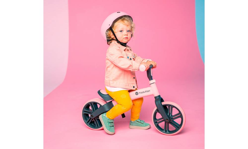 Беговел YVolution Yvelo Junior розовый 8